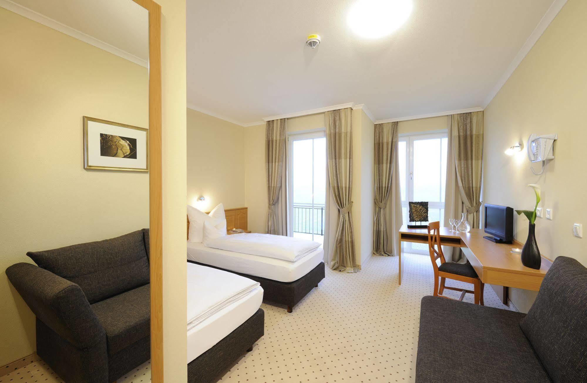 Hotel Inspiration Garni Tittmoning Ngoại thất bức ảnh