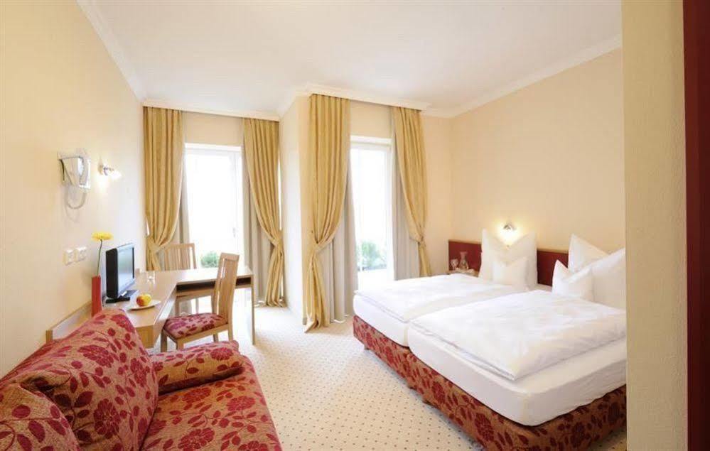 Hotel Inspiration Garni Tittmoning Ngoại thất bức ảnh